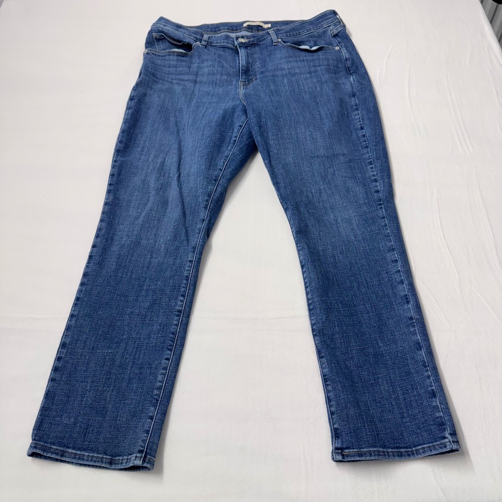 Levis Classic Straight Jeans Womens 16S Blue Medium Wash Denim Mid Rise